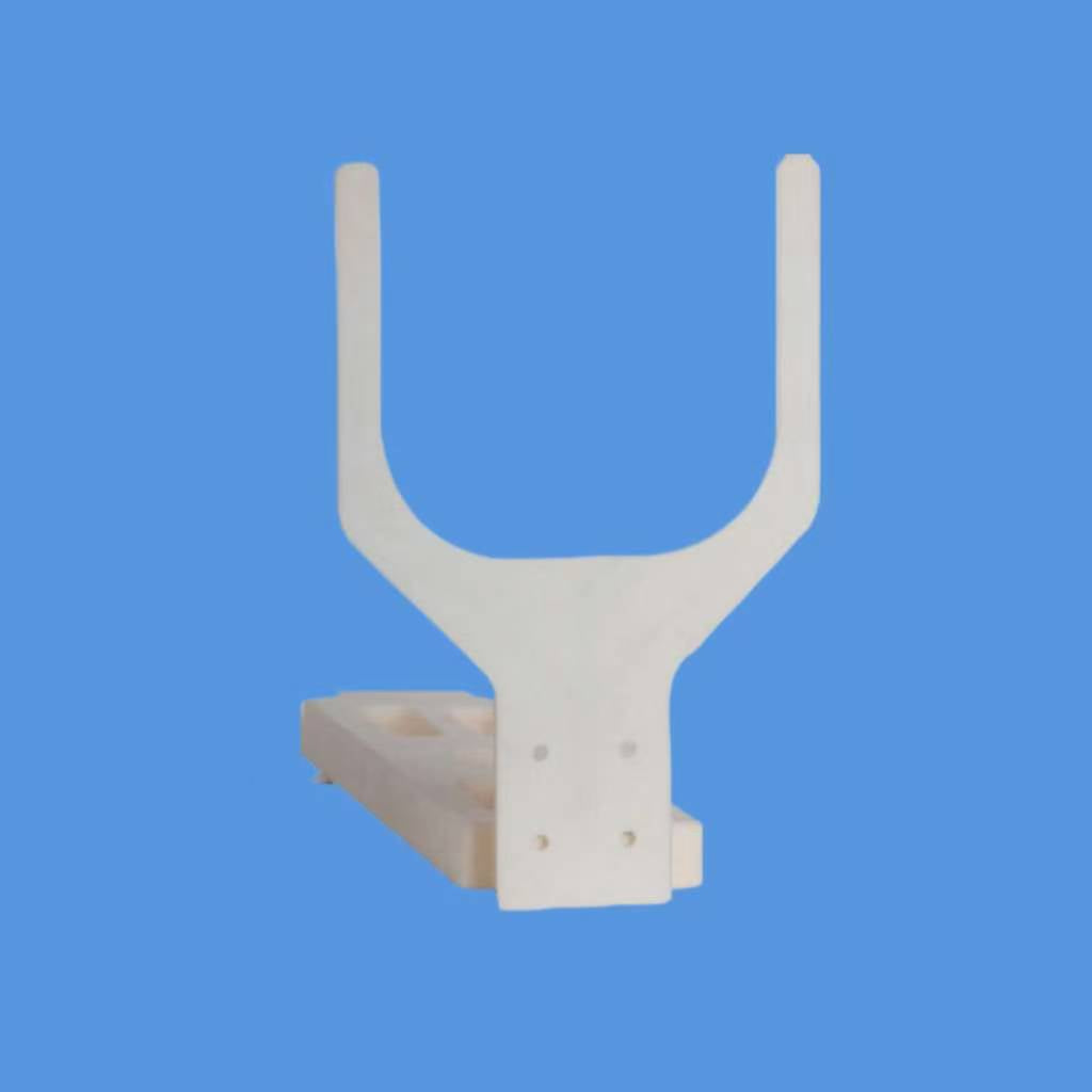 Keramik-Spezialteile – Substrate, Isolatoren, Buchsen, Ringe, Unterlegscheiben